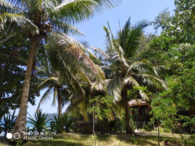 Sunset Beach Batudaka Exterior photo